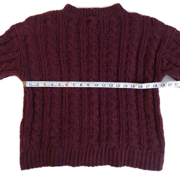 American Eagle Chenille Knit Long Sleeve Sweater - Picture 6 of 8